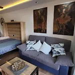 Estudio Centro Down Town 아파트 토레몰리노스