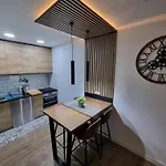 Estudio Centro Down Town Apartman *